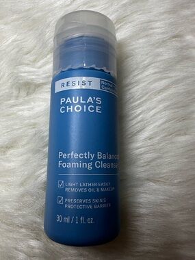 Paula's Choice perfectly balanced foaming cleanser - 30 mL